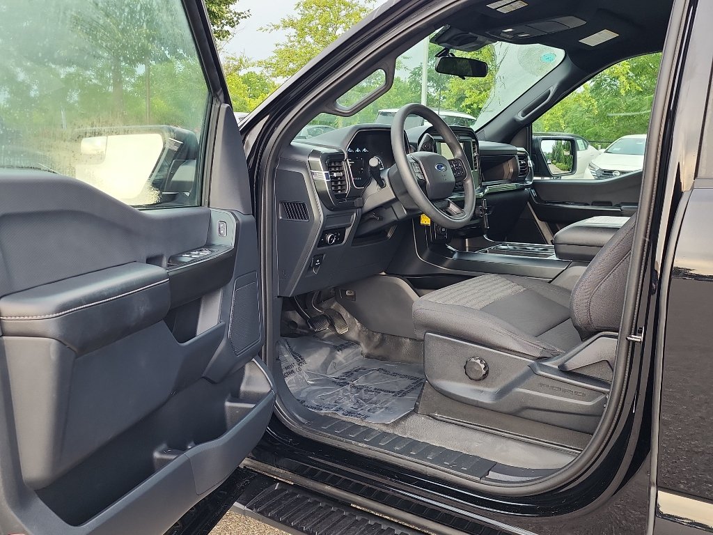 Certified 2023 Ford F150 XL w/ STX Appearance Package AWD/4WD image 10