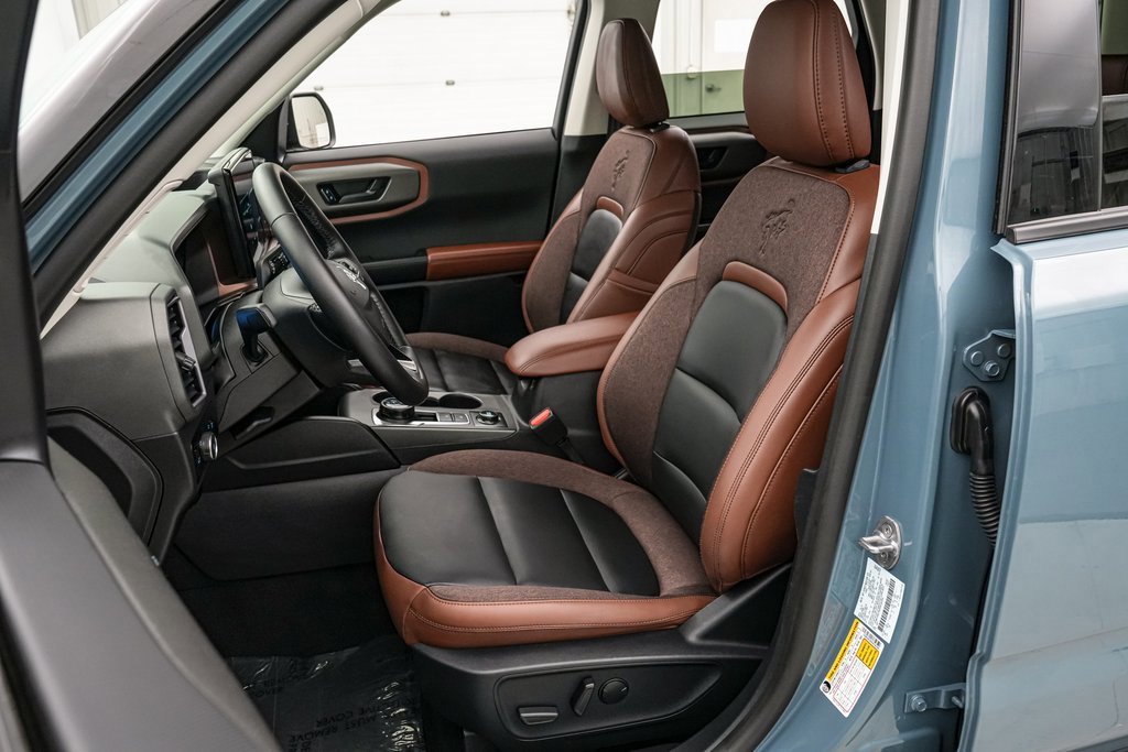 Certified 2025 Ford Bronco Sport Outer Banks w/ Outer Banks Tech Package+ image 12