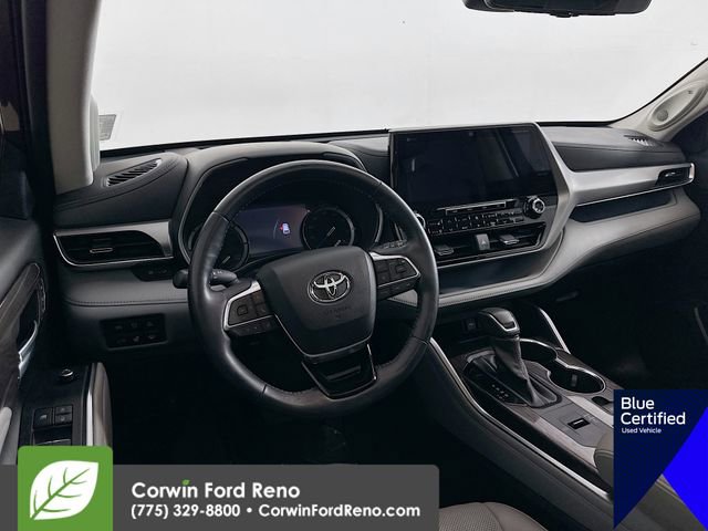 Used 2021 Toyota Highlander Platinum AWD/4WD image 35