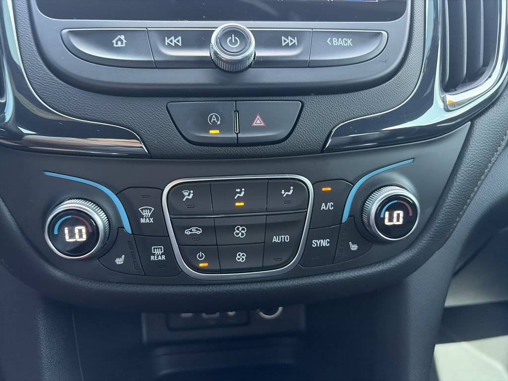 Used 2024 Chevrolet Equinox RS w/ RS Leather Package FWD image 26