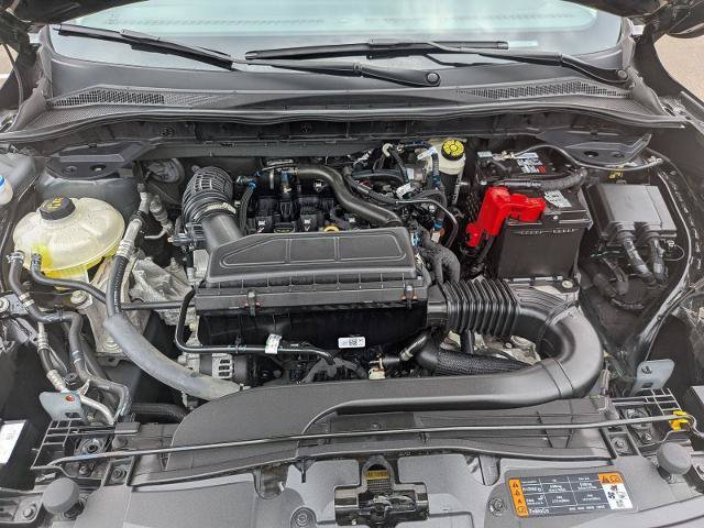 Certified 2023 Ford Escape Active AWD/4WD image 31