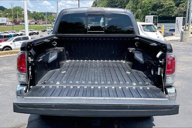 Used 2023 Toyota Tacoma TRD Off-Road RWD image 33