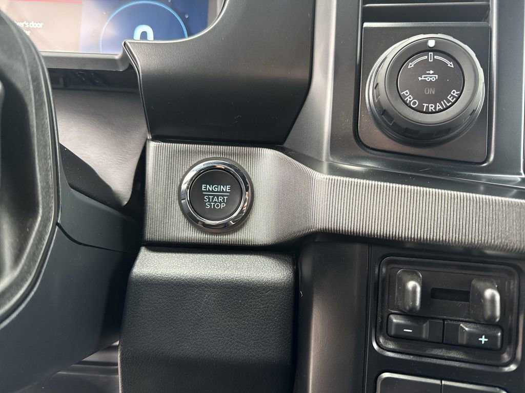 Certified 2024 Ford F350 Platinum w/ Tremor Off-Road Package image 30