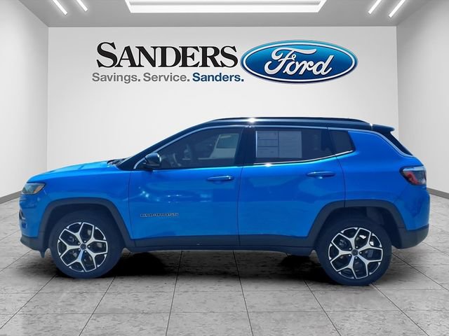 Used 2025 Jeep Compass Limited AWD/4WD image 5