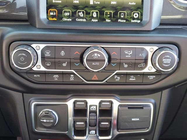 Used 2022 Jeep Wrangler Unlimited Rubicon w/ Trailer Tow Package image 27