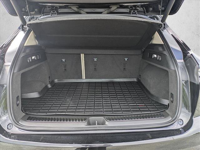 Used 2021 Buick Envision Avenir w/ Technology Package II FWD image 7