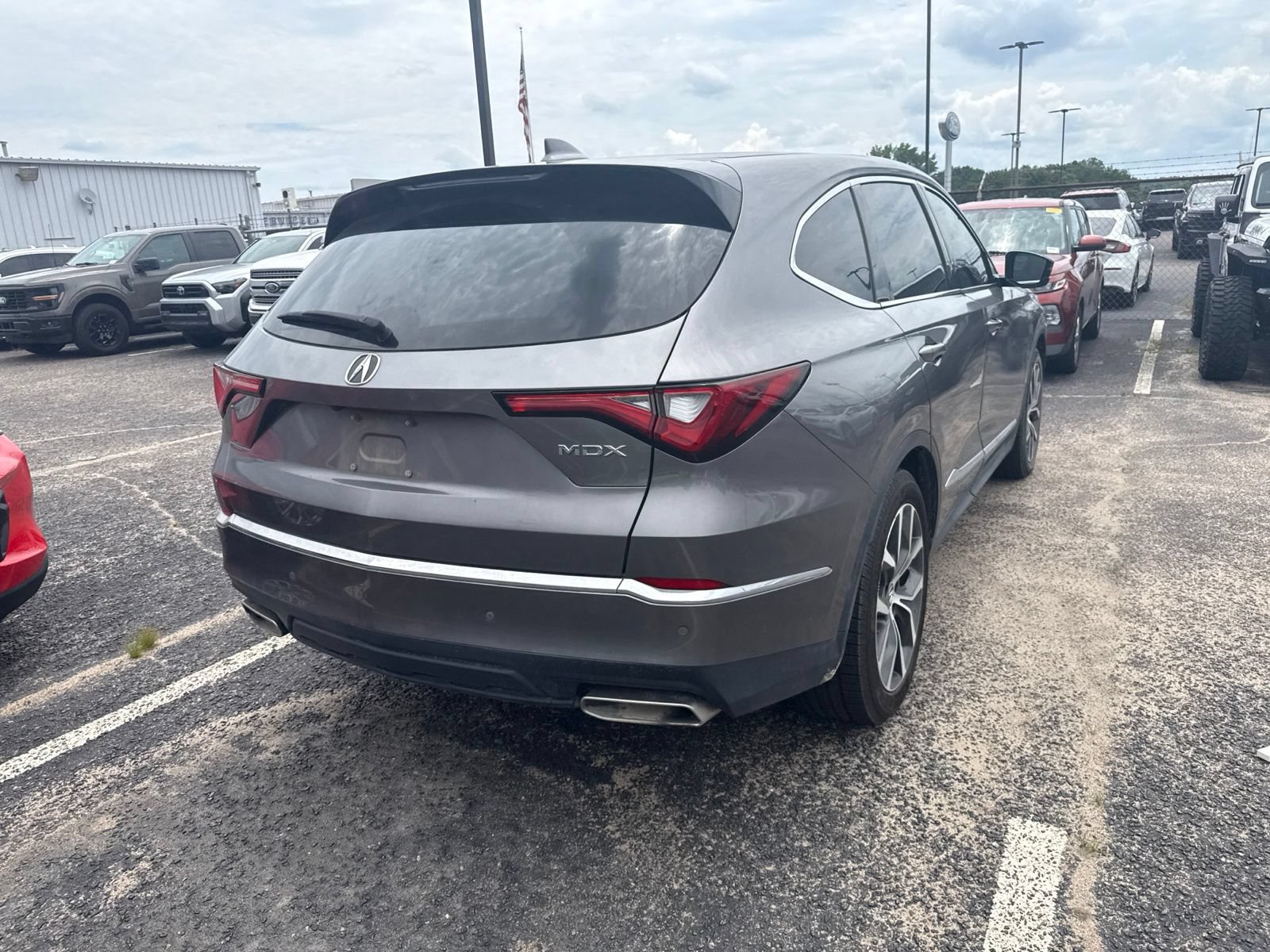 Used 2022 Acura MDX FWD w/ Technology Package image 7