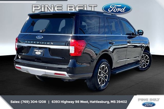 Certified 2024 Ford Expedition XLT image 4