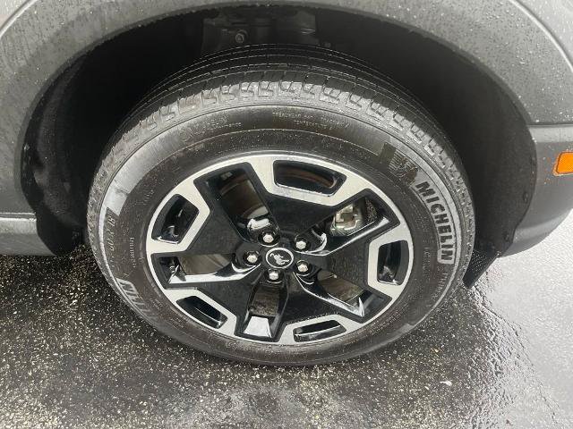 Certified 2023 Ford Bronco Sport Outer Banks w/ Tech Package AWD/4WD image 9