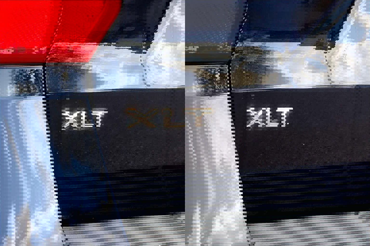 Certified 2021 Ford Expedition Max XLT image 31