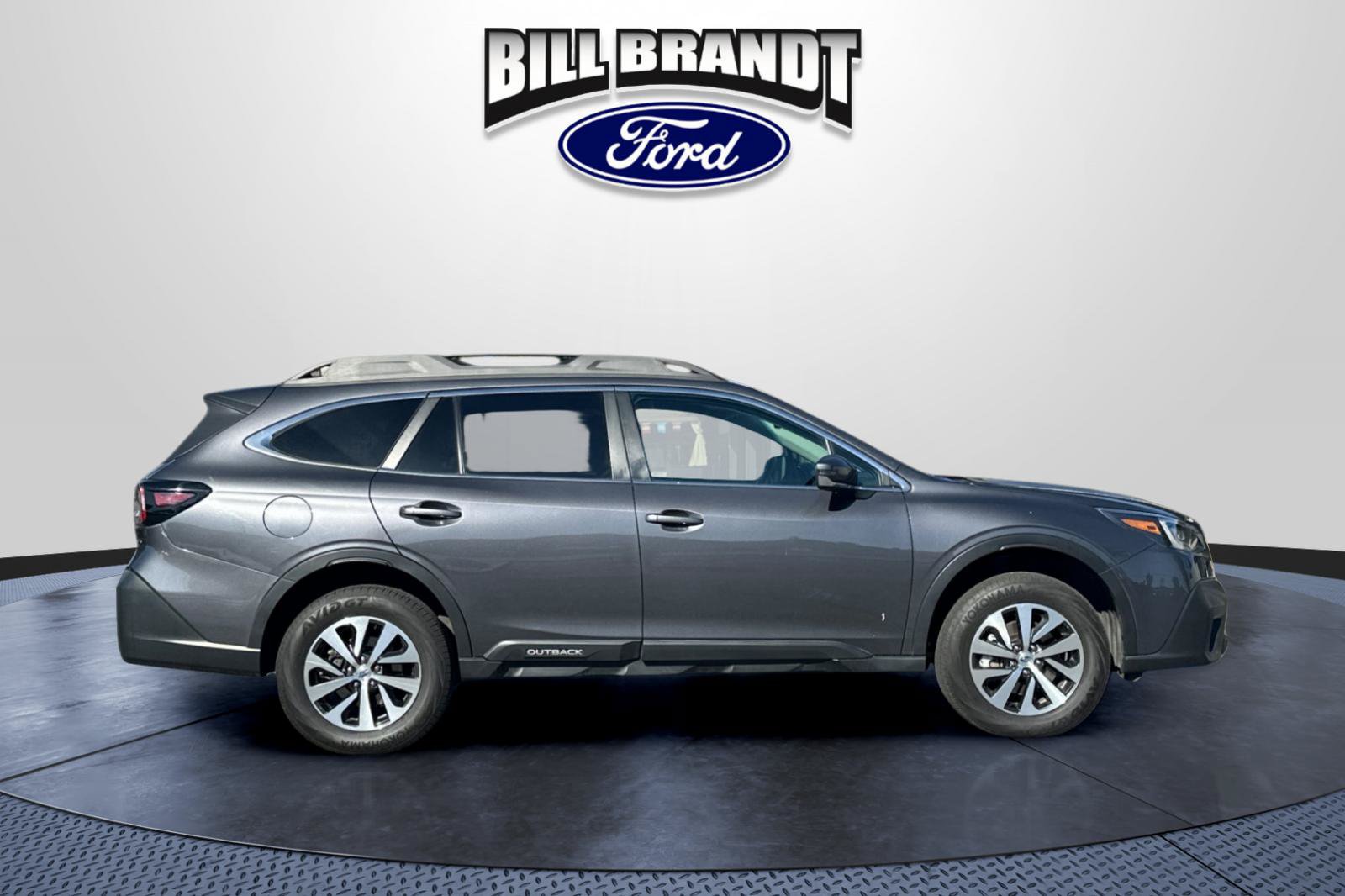 Used 2022 Subaru Outback Premium AWD/4WD image 2