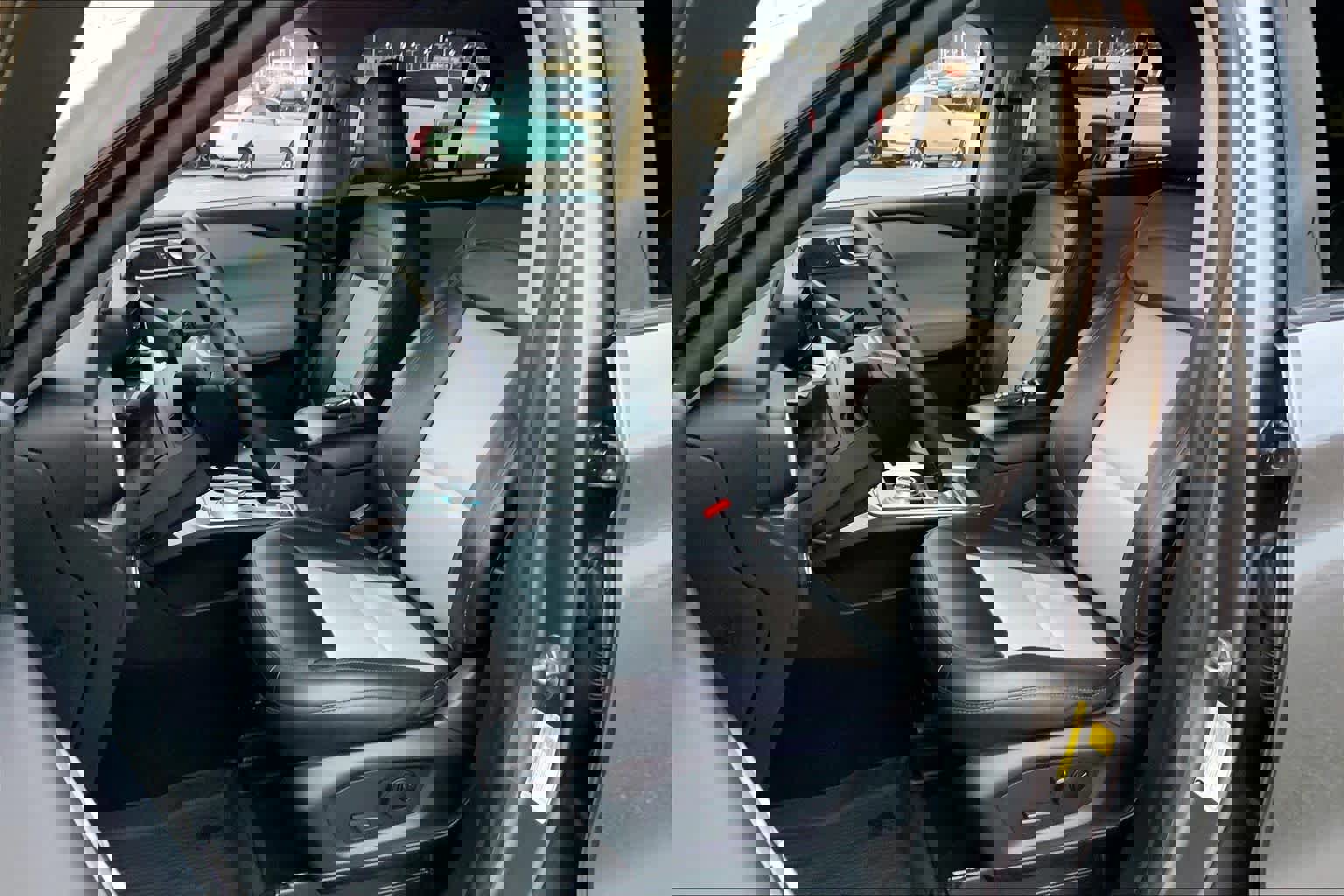 Certified 2023 Ford Explorer XLT w/ Equipment Group 202A image 10