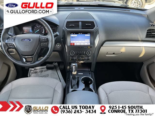 Certified 2018 Ford Explorer XLT w/ Equipment Group 201A FWD image 11