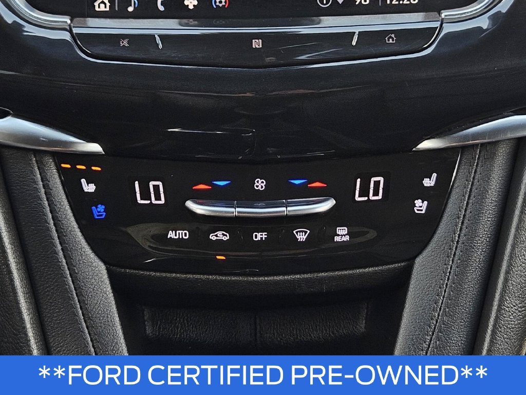 Used 2021 Cadillac XT6 Premium Luxury AWD/4WD image 29
