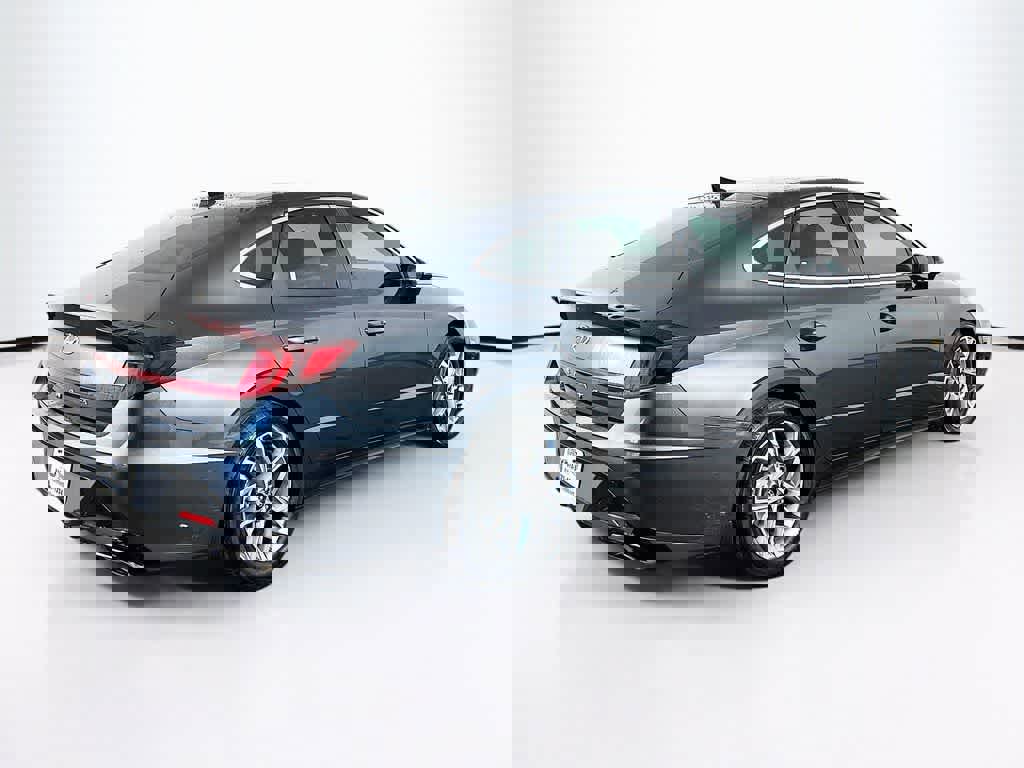 Used 2023 Hyundai Sonata SEL image 5