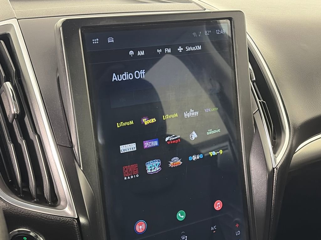 Certified 2024 Ford Edge Titanium AWD/4WD image 19