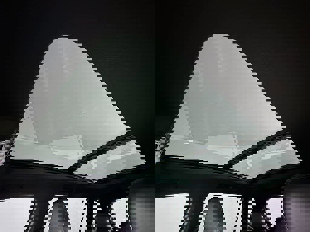 Used 2021 Volkswagen Tiguan SEL Premium R-Line w/ 3rd Row Seat Package image 32