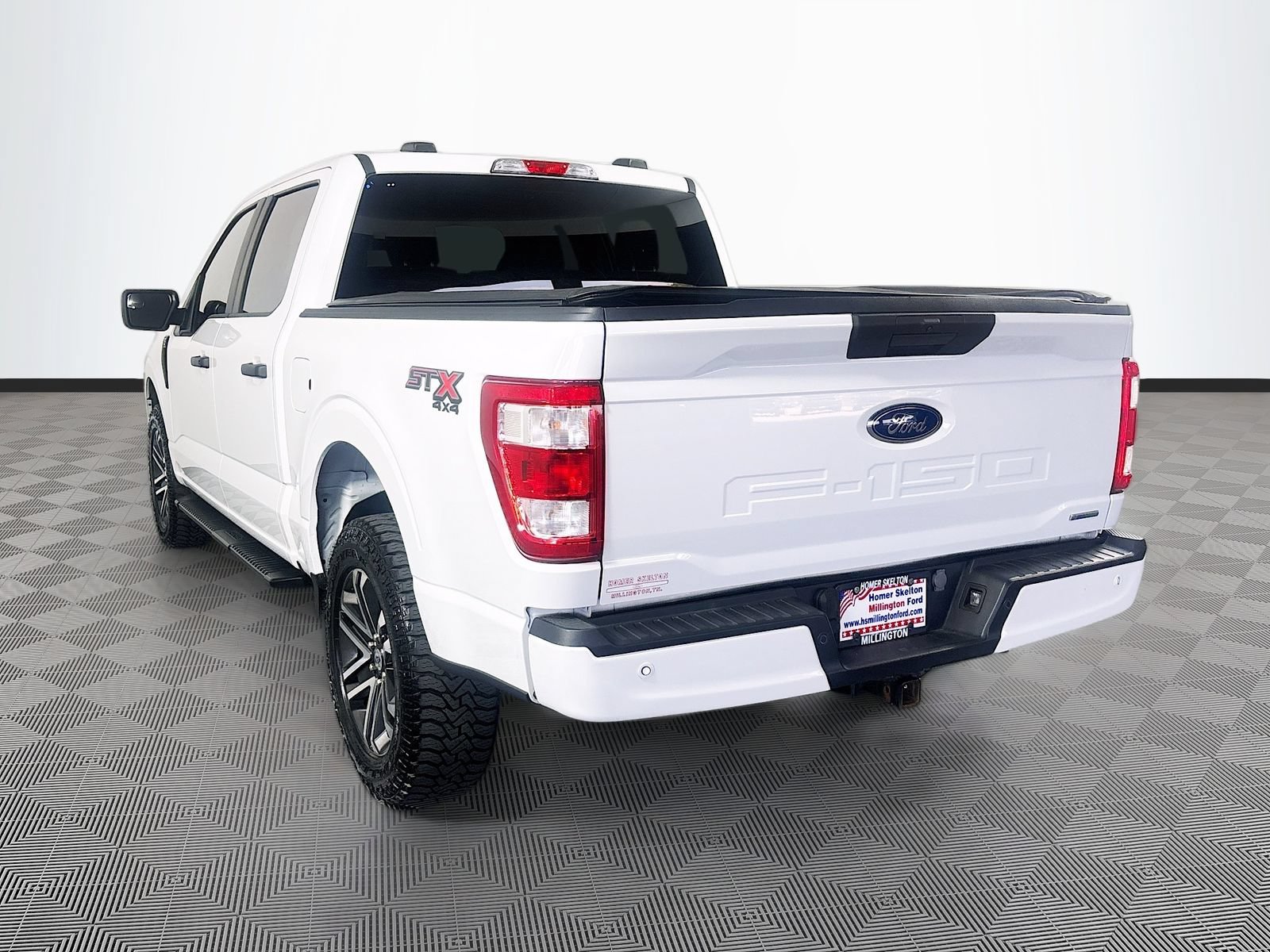 Certified 2023 Ford F150 XL w/ STX Appearance Package AWD/4WD image 5