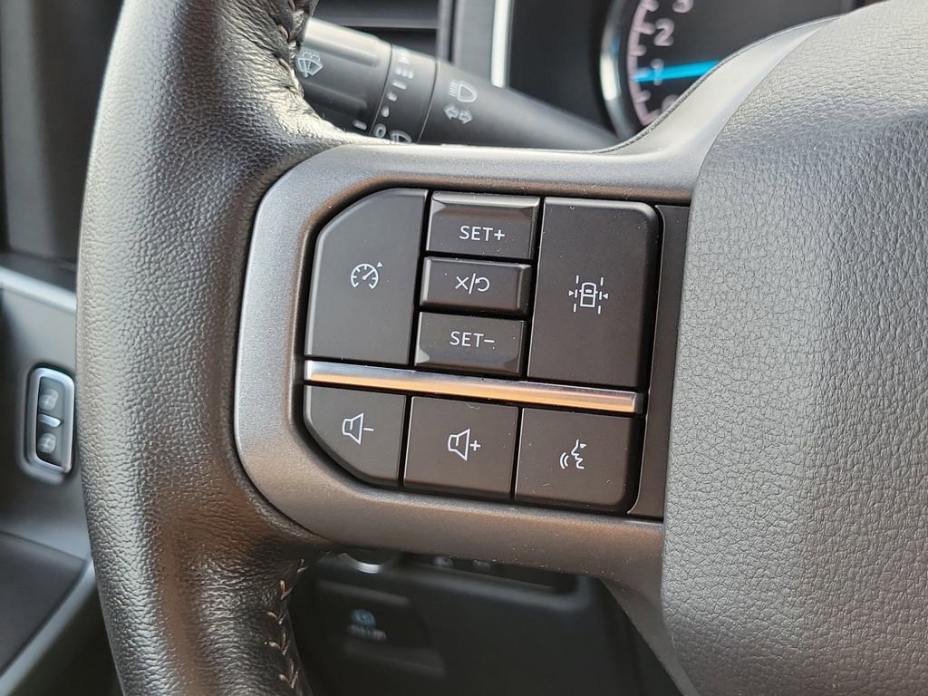 Certified 2022 Ford F150 XLT w/ Equipment Group 302A High image 13