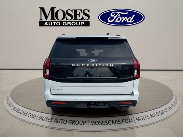 Certified 2025 Ford Expedition Active AWD/4WD image 6