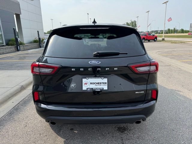 Certified 2024 Ford Escape ST-Line w/ Tech Pack #1 AWD/4WD image 42