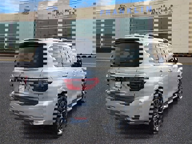 Used 2024 Nissan Armada Platinum w/ Captain's Chairs Package image 5