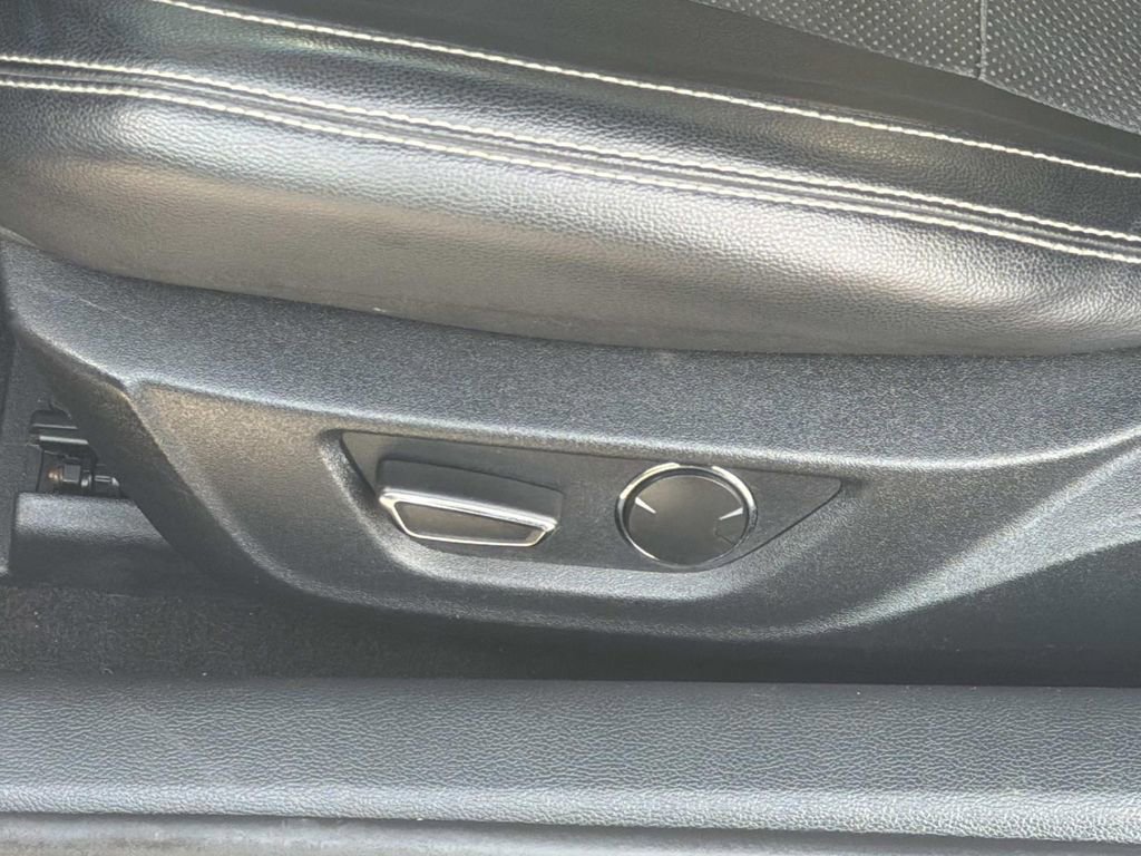 Certified 2019 Ford Mustang Premium image 21