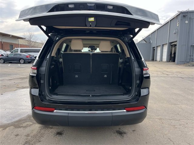 Used 2021 Jeep Grand Cherokee L Limited image 12