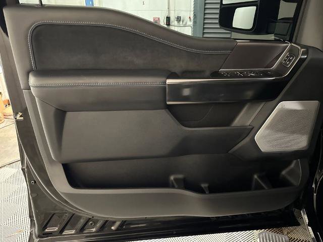 Certified 2026 Ford F350 Platinum AWD/4WD image 17