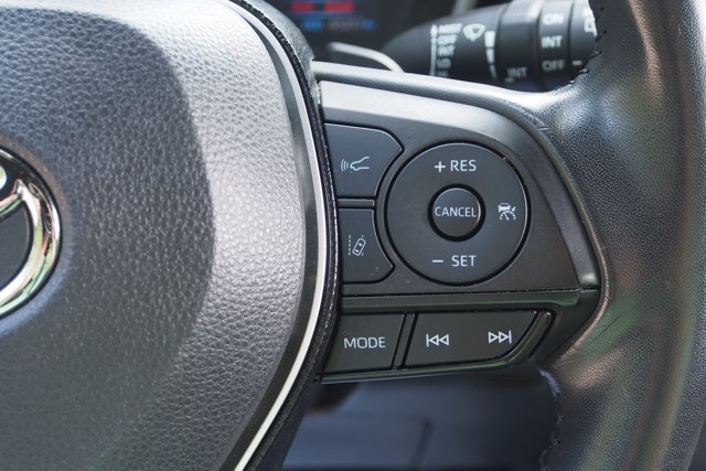 Used 2021 Toyota Corolla SE FWD image 23