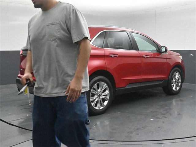 Certified 2024 Ford Edge Titanium image 13