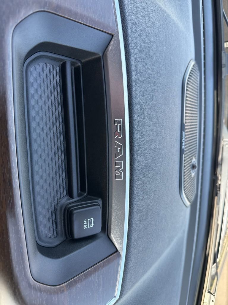 Used 2022 RAM 1500 Laramie image 48