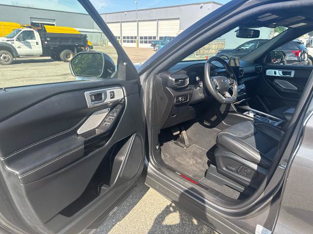 Certified 2023 Ford Explorer ST w/ Equipment Group 401A AWD/4WD image 6