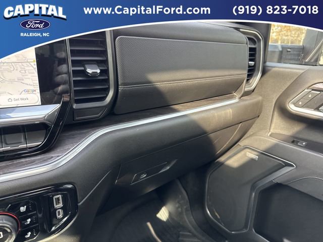 Used 2025 Chevrolet Silverado 2500 LTZ w/ LTZ Premium Package image 27