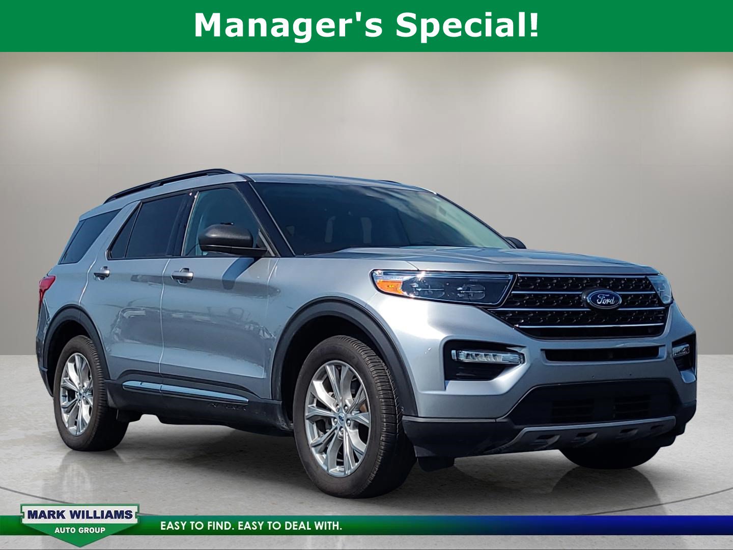 Certified 2023 Ford Explorer XLT w/ Equipment Group 202A AWD/4WD image 1