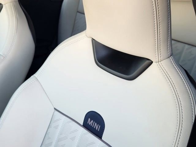 Used 2025 MINI Cooper S image 23
