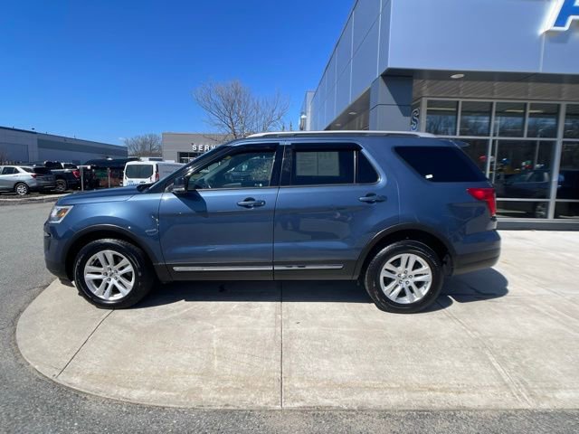 Certified 2018 Ford Explorer XLT w/ Equipment Group 201A AWD/4WD image 5