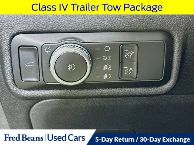 Certified 2023 Ford Explorer XLT w/ Equipment Group 202A AWD/4WD image 13