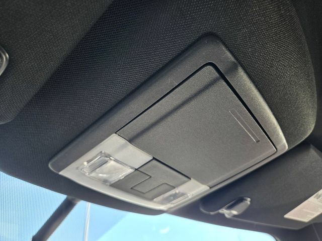 Certified 2018 Ford Explorer XLT w/ Equipment Group 202A AWD/4WD image 16