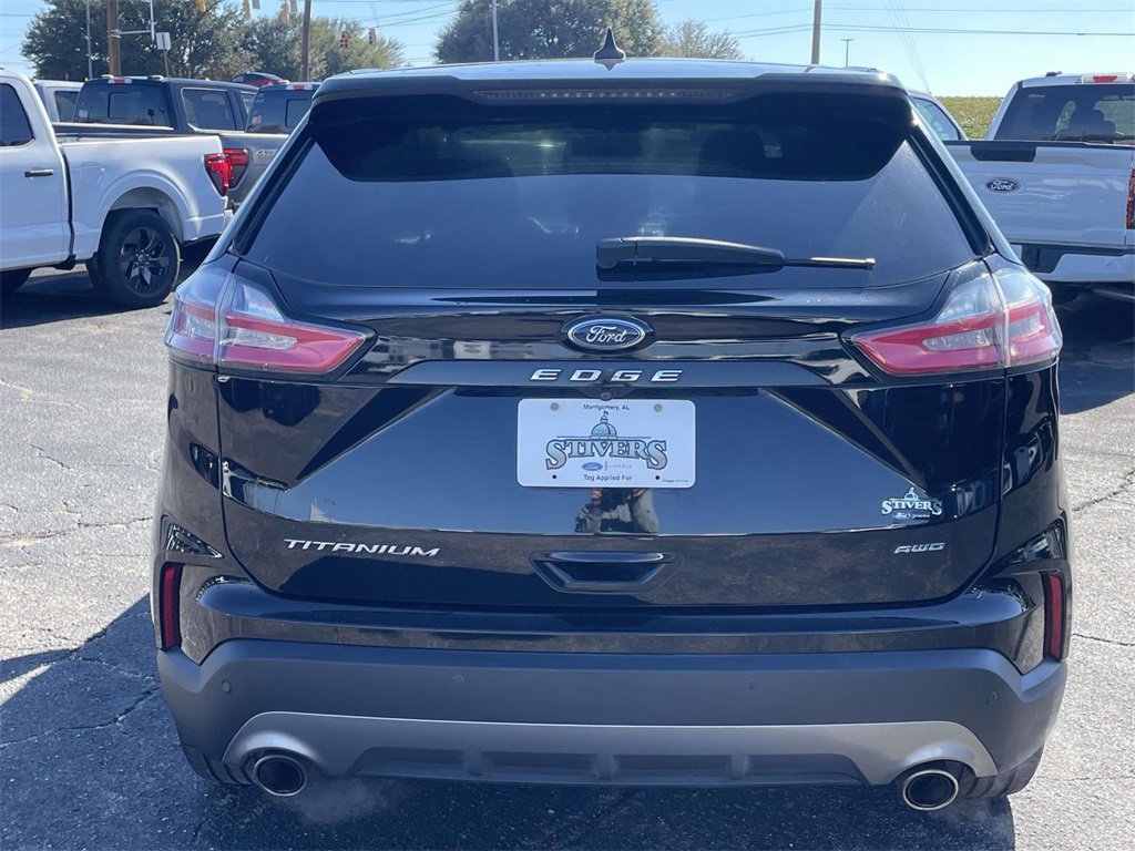 Certified 2021 Ford Edge Titanium image 4