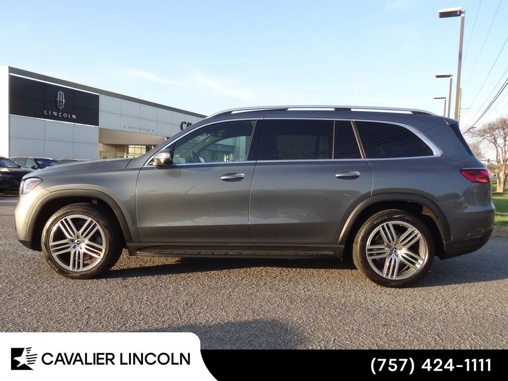 Used 2024 Mercedes-Benz GLS 450 4MATIC image 4