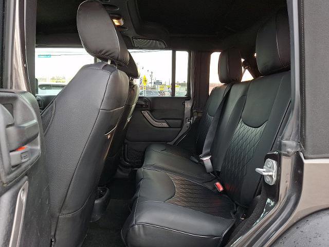 Used 2018 Jeep Wrangler Unlimited Sport S image 9