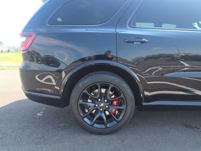 Used 2024 Dodge Durango R/T w/ Tow 'N Go Package AWD/4WD image 10