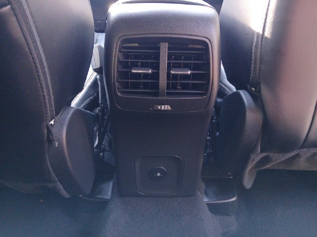 Certified 2025 Ford Escape ST-Line Select AWD/4WD image 47