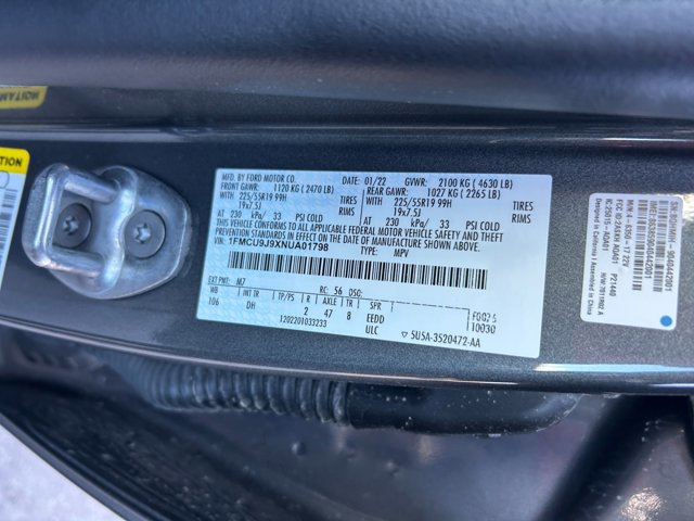 Certified 2022 Ford Escape Titanium w/ Titanium Elite Package image 25