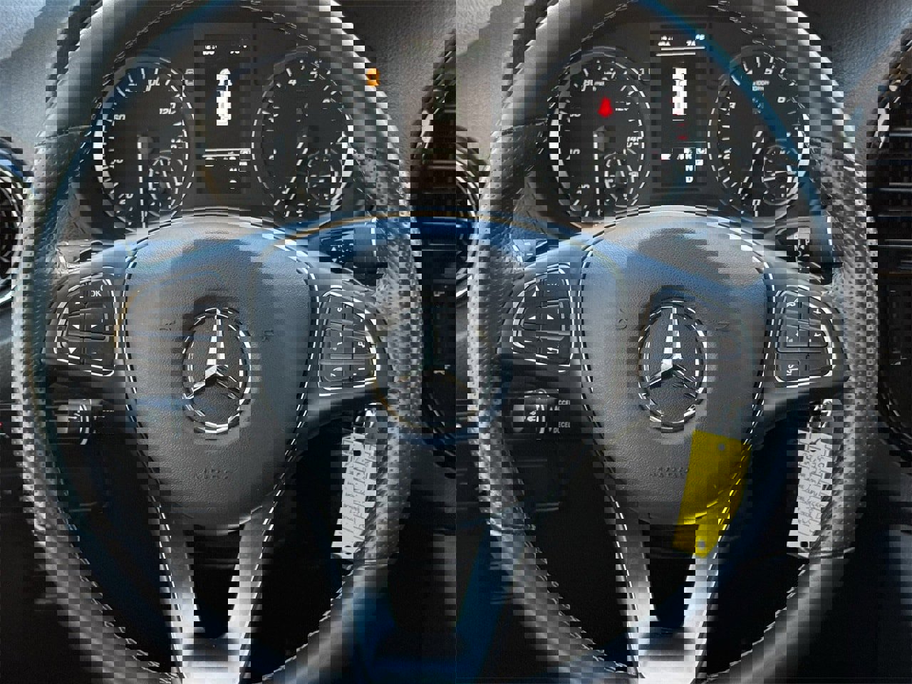 Used 2023 Mercedes-Benz Metris Passenger image 11