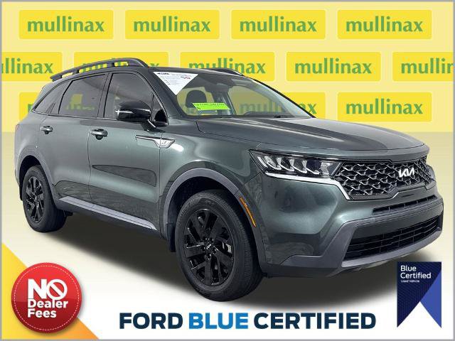 Used 2022 Kia Sorento S w/ Panoramic Sunroof Package