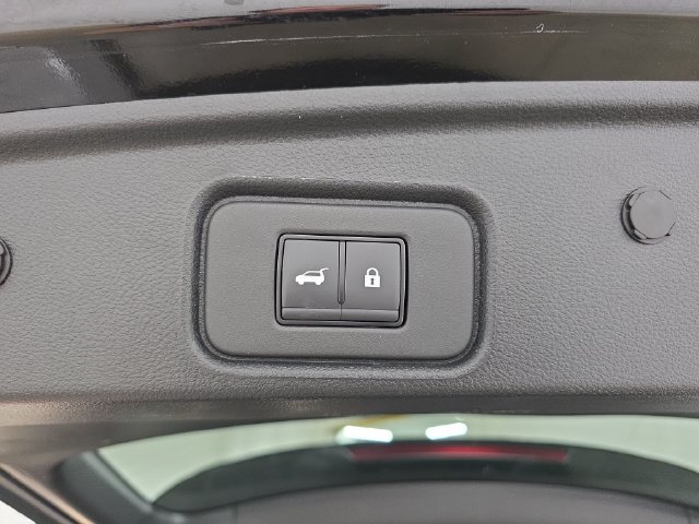 Used 2025 Nissan Pathfinder Platinum w/ Cargo Package AWD/4WD image 36