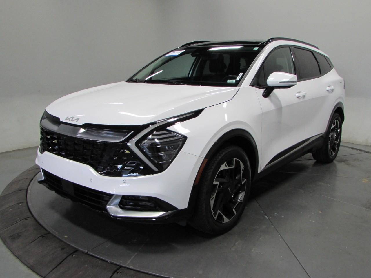 Used 2024 Kia Sportage SX AWD/4WD image 3