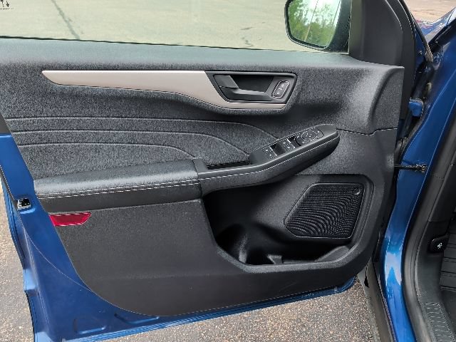 Certified 2022 Ford Escape SE AWD/4WD image 13